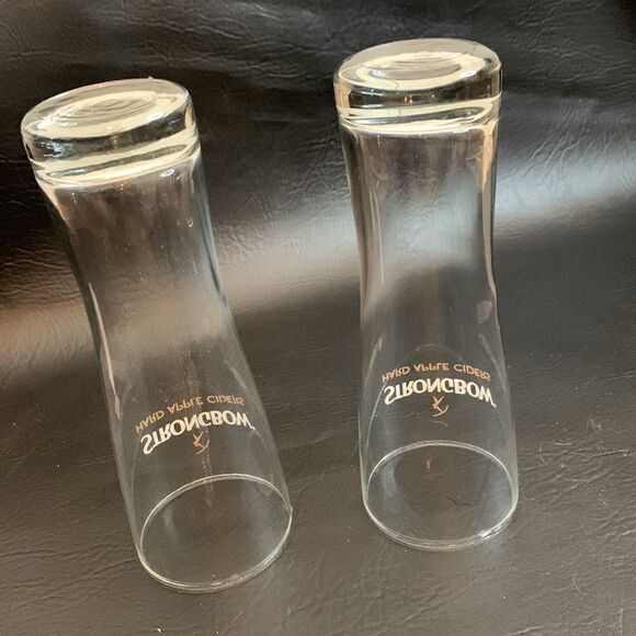 Strongbow Hard Apple Cider 20 Ounces 9 Inches Tall Set Of 2 Included Gold White - Picture 7 of 9